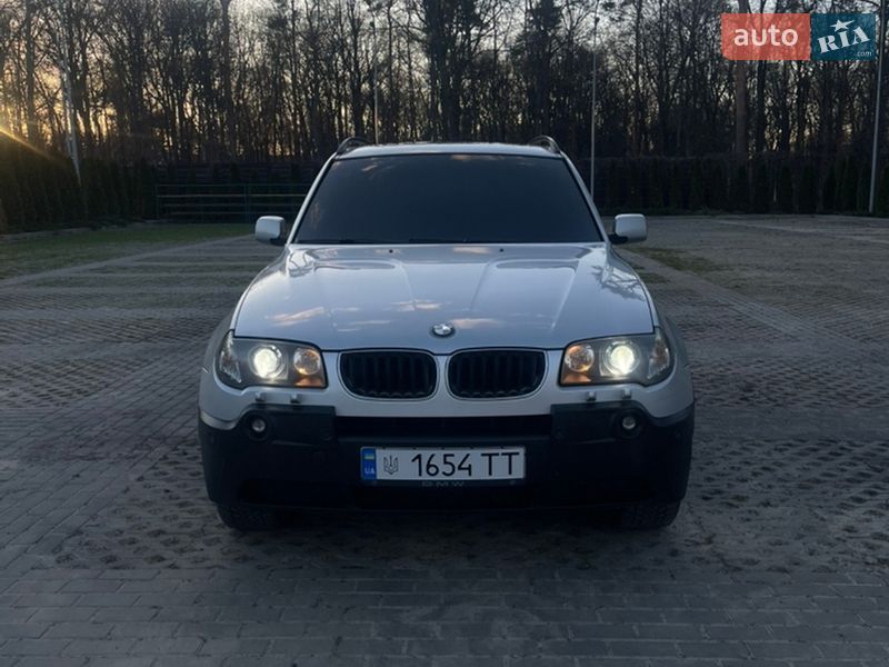 Позашляховик / Кросовер BMW X3 2004 в Харкові