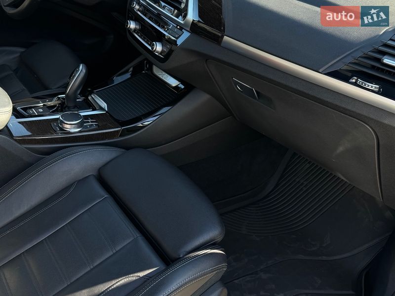 Позашляховик / Кросовер BMW X3 2018 в Києві фото 14 Позашляховик / Кросовер BMW X3 2018 в Києві