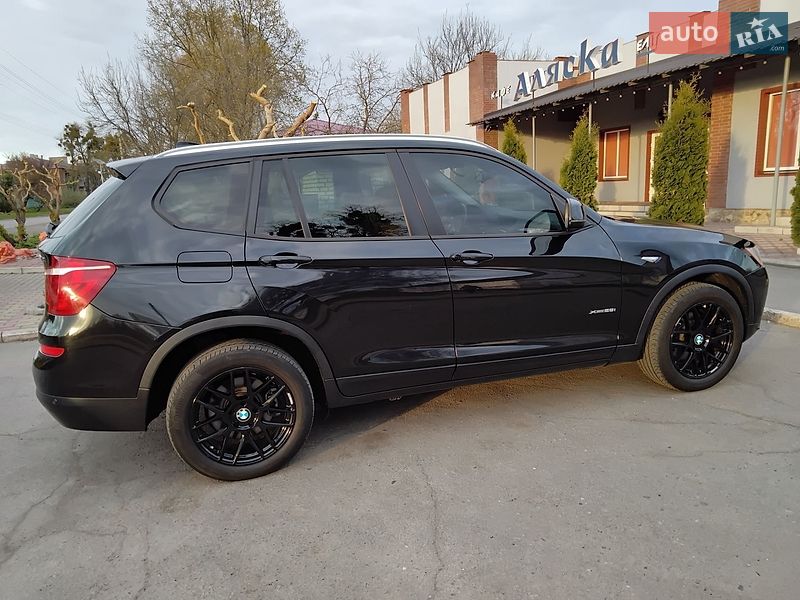 Внедорожник / Кроссовер BMW X3 2015 в Лохвице