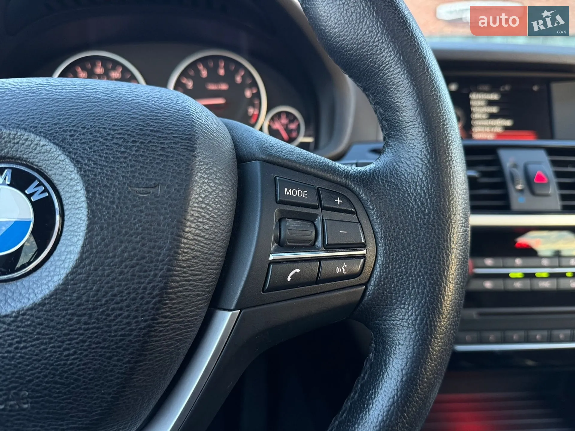 2016 BMW X3 - мініатюра 31