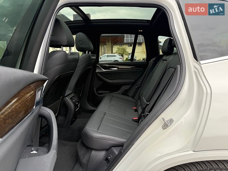 Внедорожник / Кроссовер BMW X3 2018 в Львове