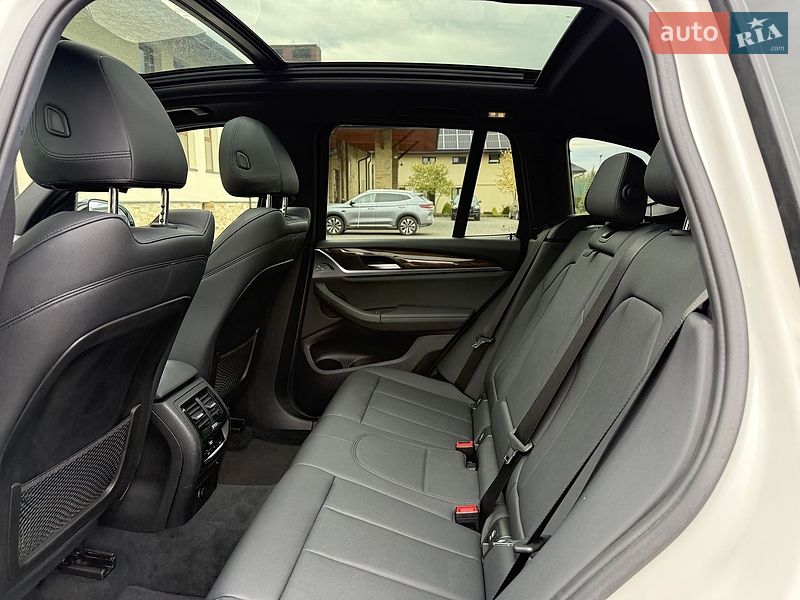 Внедорожник / Кроссовер BMW X3 2018 в Львове