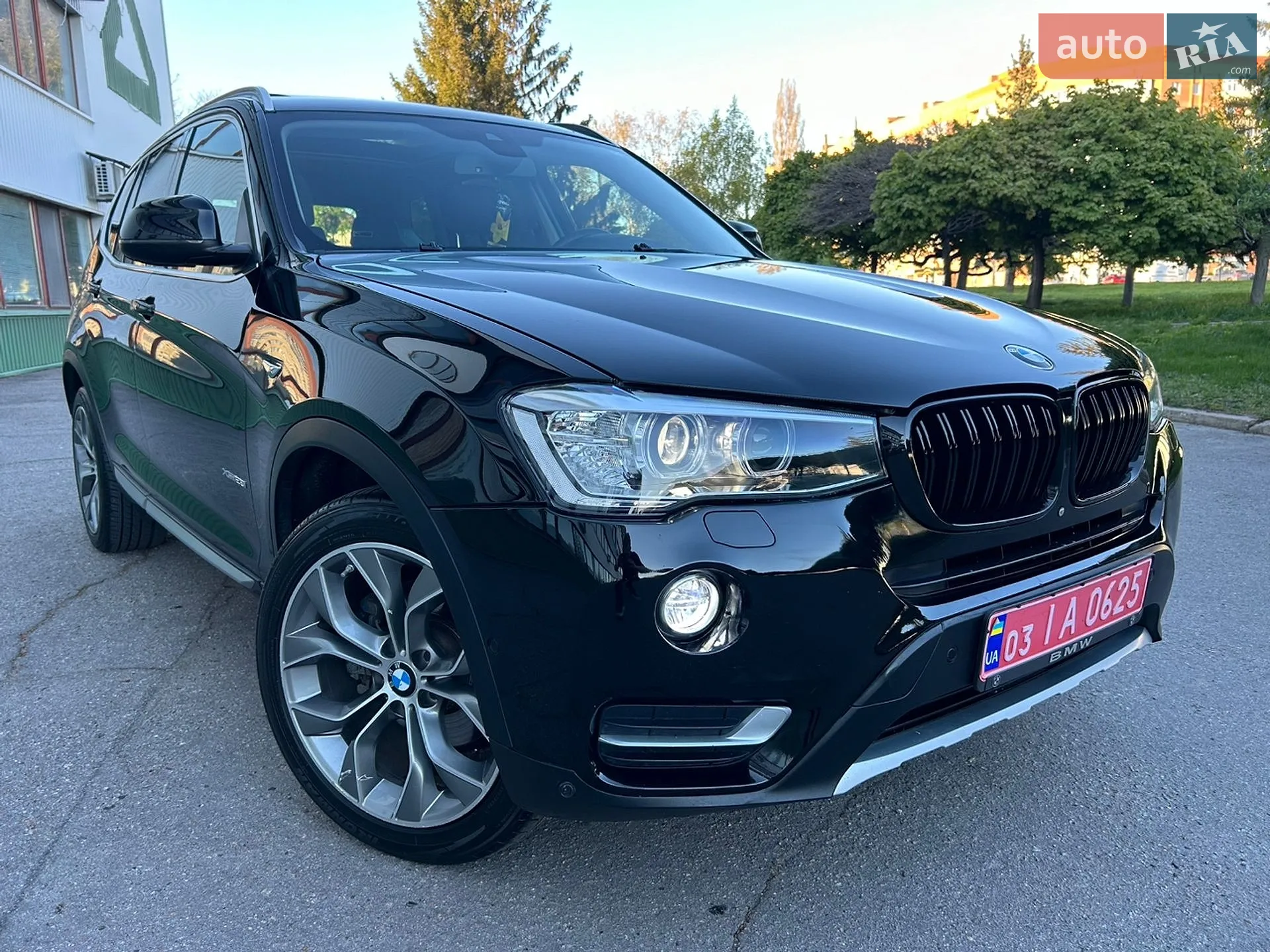 2017 BMW X3 - мініатюра 179