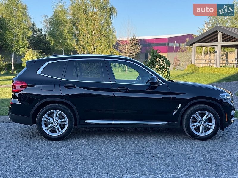 Внедорожник / Кроссовер BMW X3 2020 в Львове