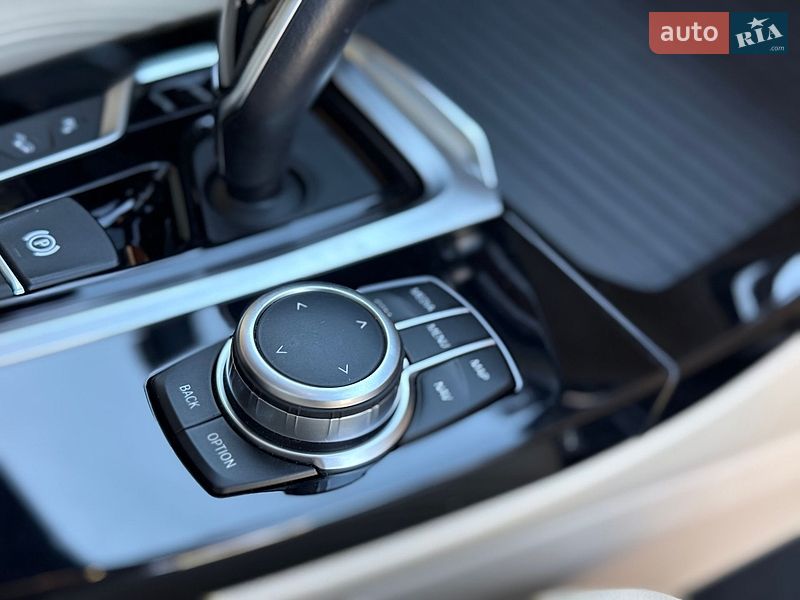 Внедорожник / Кроссовер BMW X3 2020 в Львове