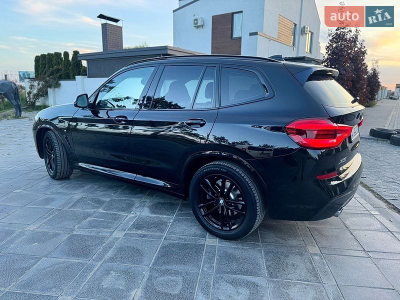 Внедорожник / Кроссовер BMW X3 2019 в Львове
