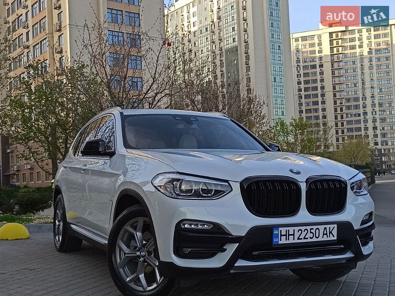Внедорожник / Кроссовер BMW X3 2021 в Одессе