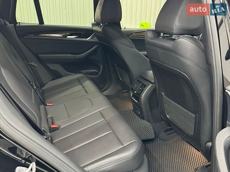 Внедорожник / Кроссовер BMW X3 2019 в Виннице