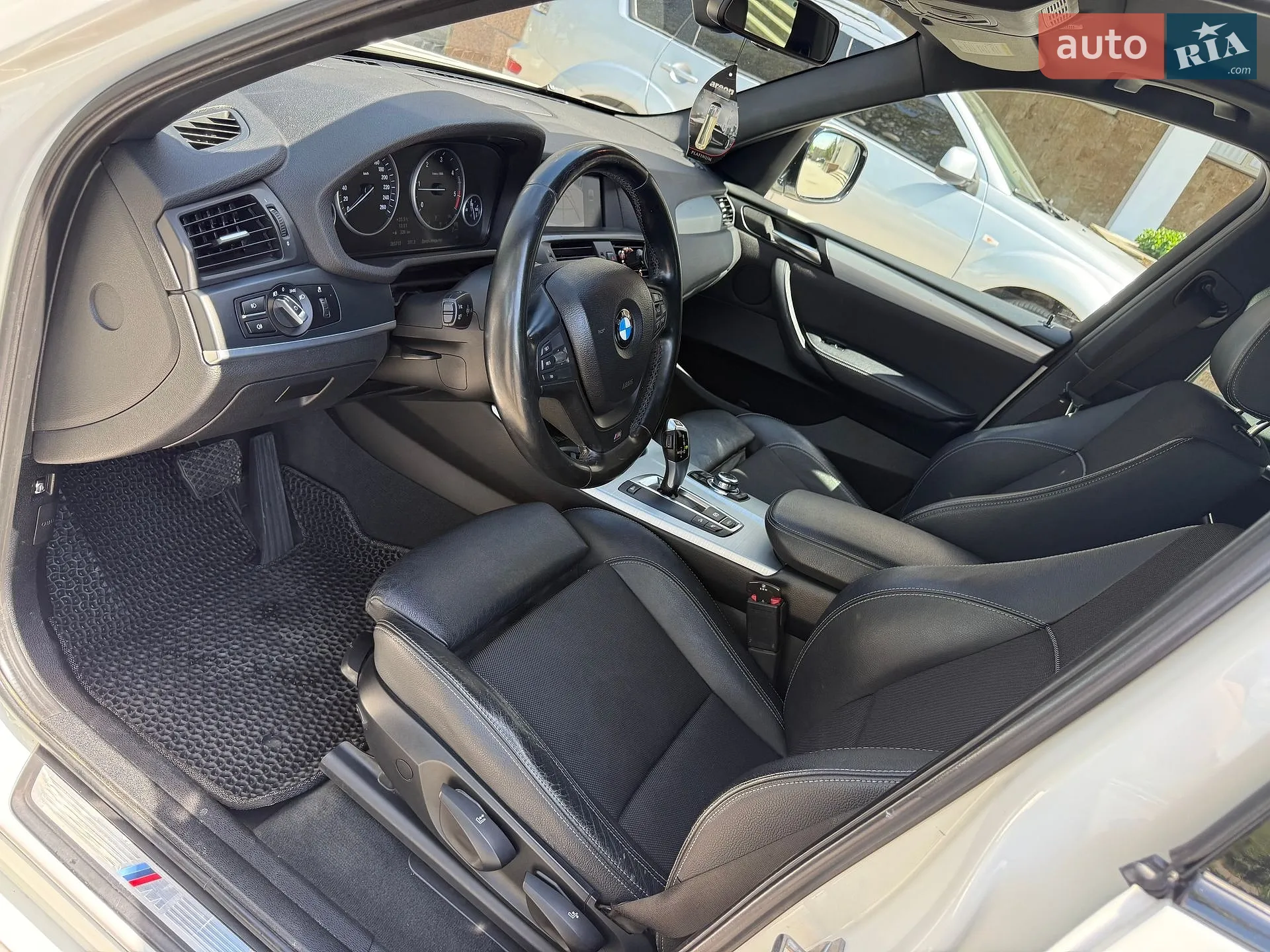 2011 BMW X3 - мініатюра 18