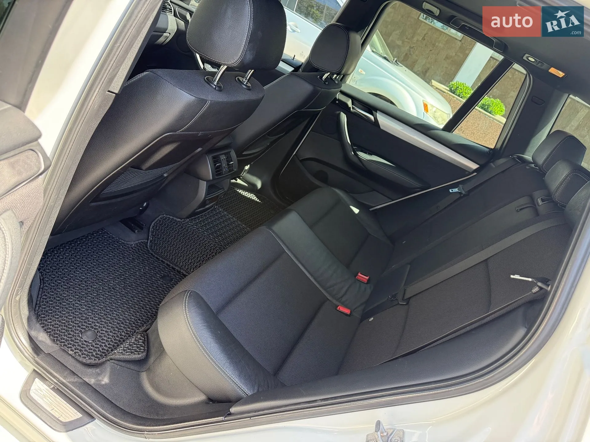 2011 BMW X3 - мініатюра 21