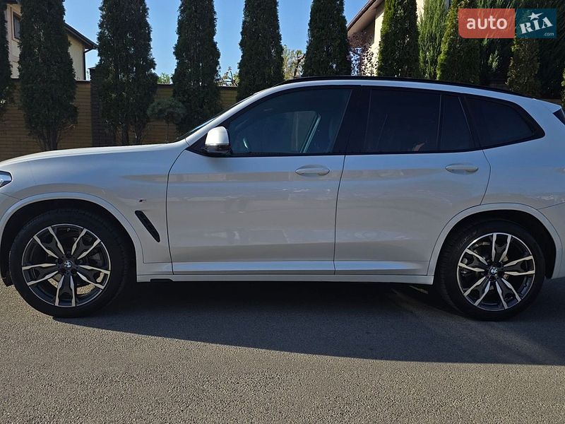 Внедорожник / Кроссовер BMW X3 2024 в Киеве