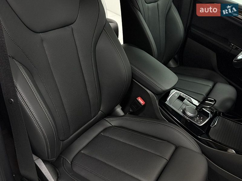 Внедорожник / Кроссовер BMW X3 2023 в Одессе