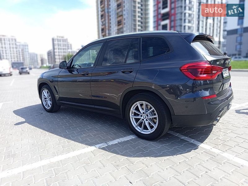 Внедорожник / Кроссовер BMW X3 2018 в Киеве