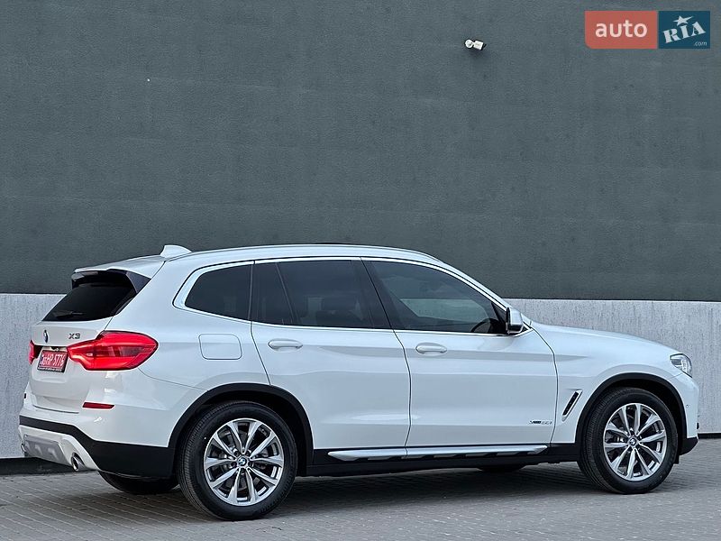 Внедорожник / Кроссовер BMW X3 2018 в Тернополе