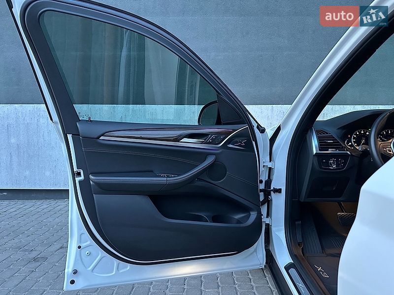 Внедорожник / Кроссовер BMW X3 2018 в Тернополе