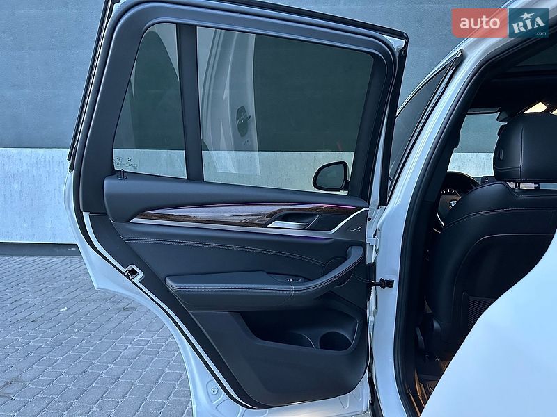 Внедорожник / Кроссовер BMW X3 2018 в Тернополе