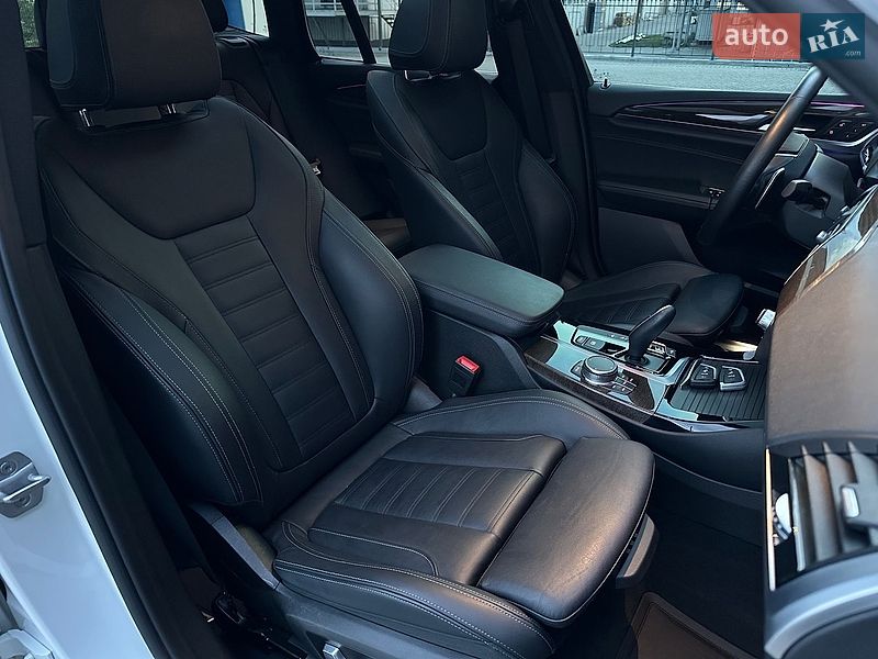 Внедорожник / Кроссовер BMW X3 2018 в Тернополе