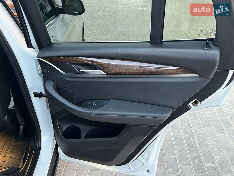 Внедорожник / Кроссовер BMW X3 2018 в Виннице