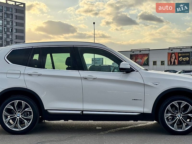 Внедорожник / Кроссовер BMW X3 2014 в Киеве