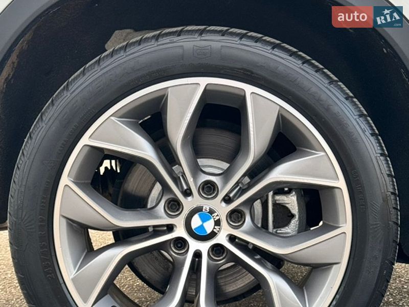 Внедорожник / Кроссовер BMW X3 2014 в Киеве