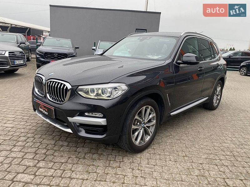 Внедорожник / Кроссовер BMW X3 2019 в Львове