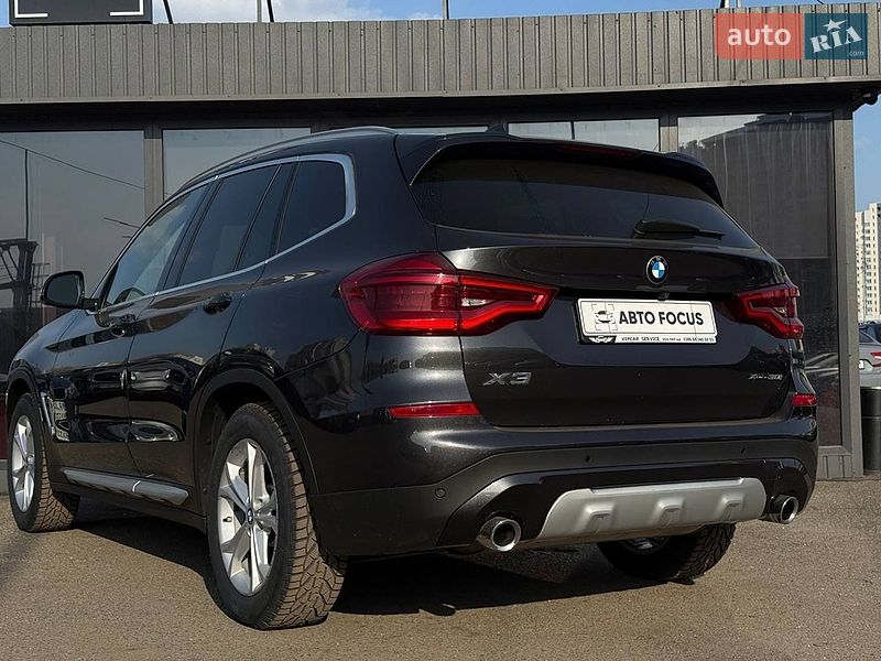 Внедорожник / Кроссовер BMW X3 2020 в Киеве