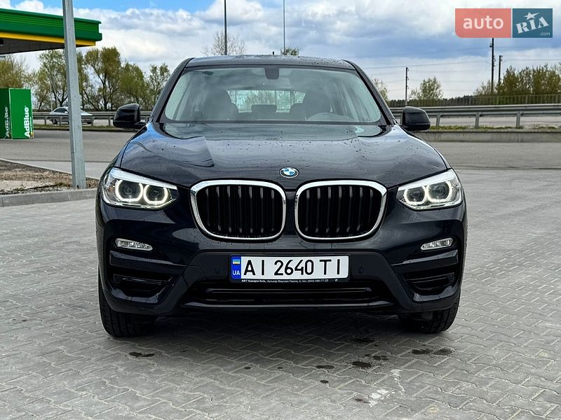 Внедорожник / Кроссовер BMW X3 2017 в Киеве