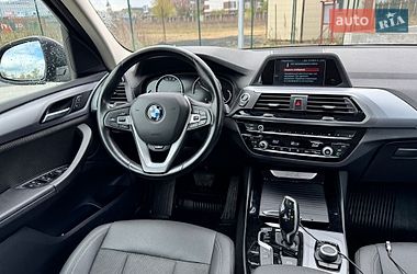 Внедорожник / Кроссовер BMW X3 2017 в Киеве