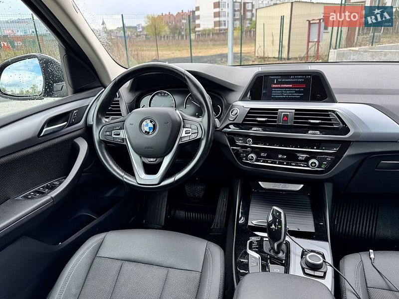 Внедорожник / Кроссовер BMW X3 2017 в Киеве