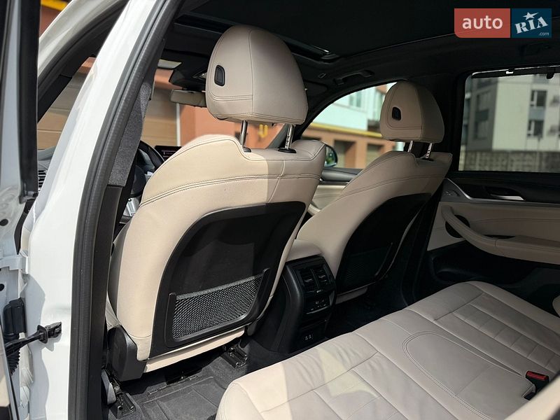 Внедорожник / Кроссовер BMW X3 2022 в Ивано-Франковске