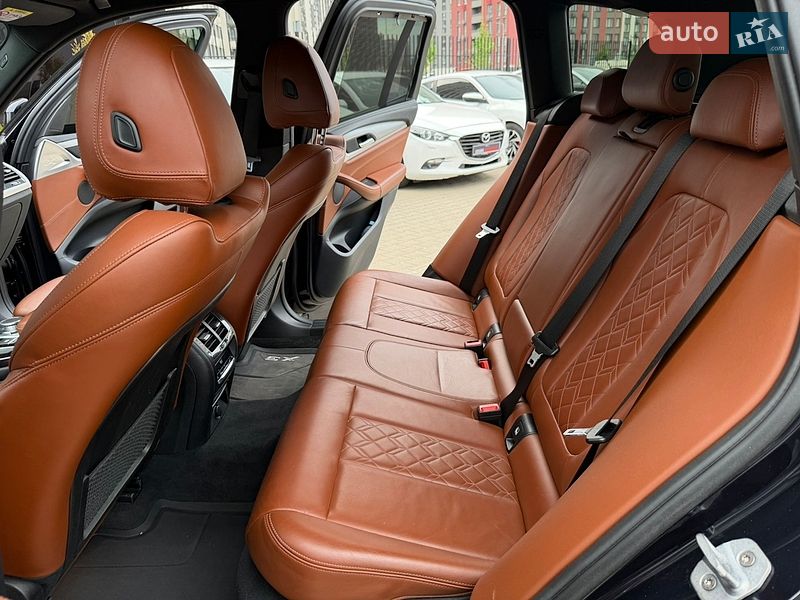 Внедорожник / Кроссовер BMW X3 2018 в Киеве