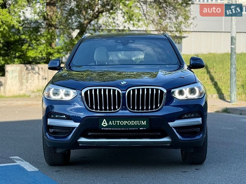 Внедорожник / Кроссовер BMW X3 2020 в Киеве