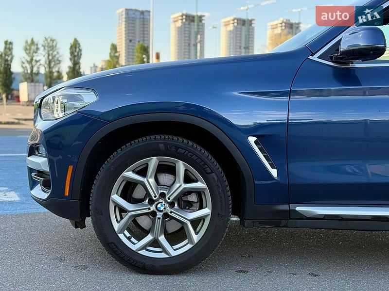 Внедорожник / Кроссовер BMW X3 2020 в Киеве