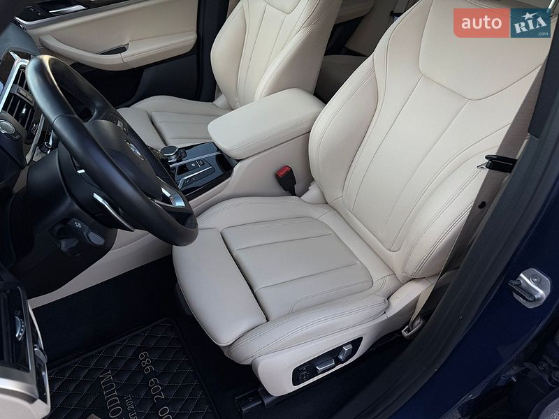 Внедорожник / Кроссовер BMW X3 2020 в Киеве