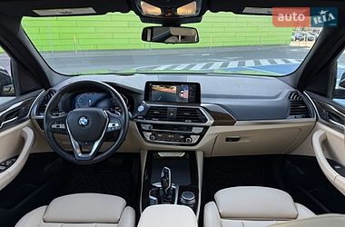 Внедорожник / Кроссовер BMW X3 2020 в Киеве