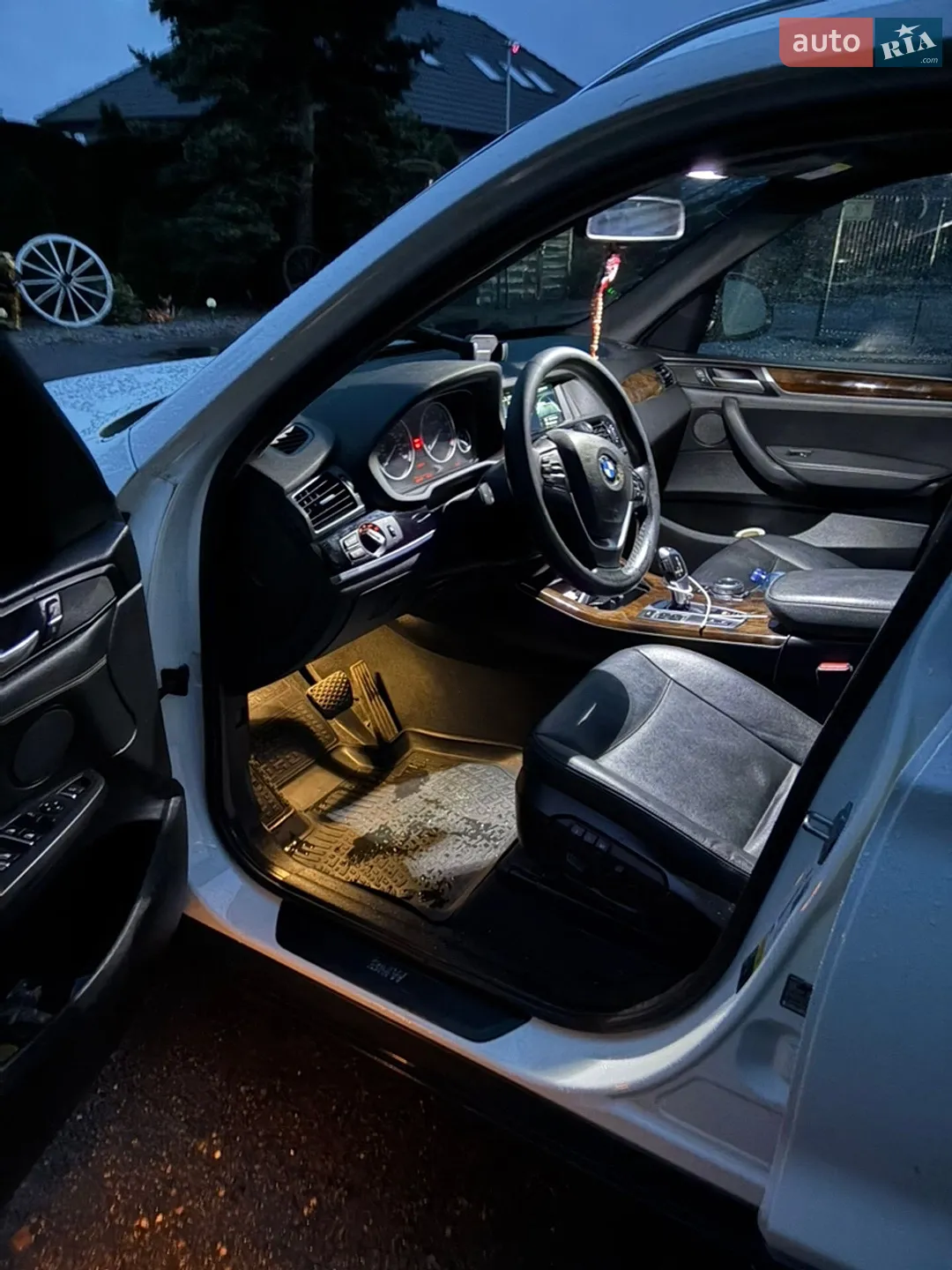 2016 BMW X3 - мініатюра 15