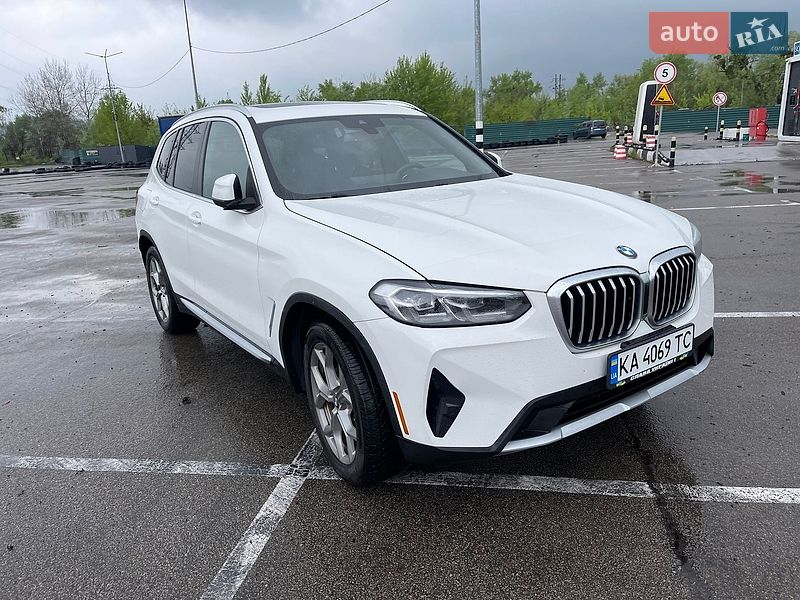 Внедорожник / Кроссовер BMW X3 2021 в Киеве