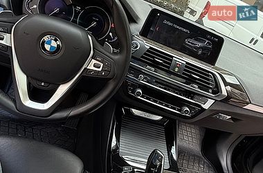 Внедорожник / Кроссовер BMW X3 2019 в Софиевской Борщаговке