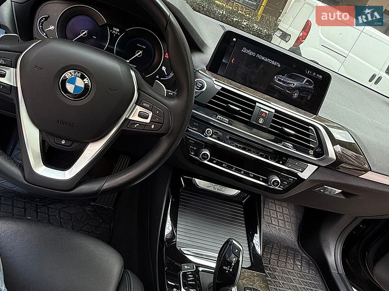 Внедорожник / Кроссовер BMW X3 2019 в Софиевской Борщаговке