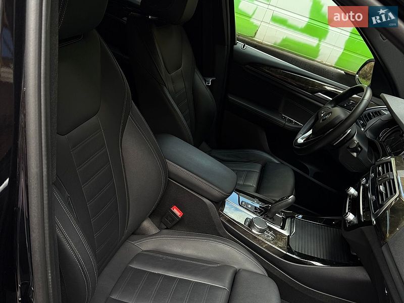 Внедорожник / Кроссовер BMW X3 2019 в Софиевской Борщаговке