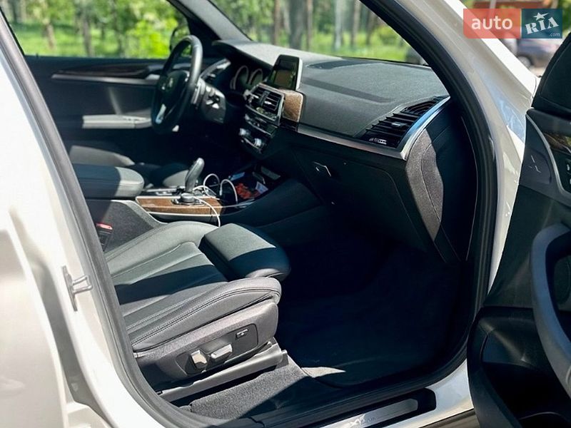 Позашляховик / Кросовер BMW X3 2019 в Києві