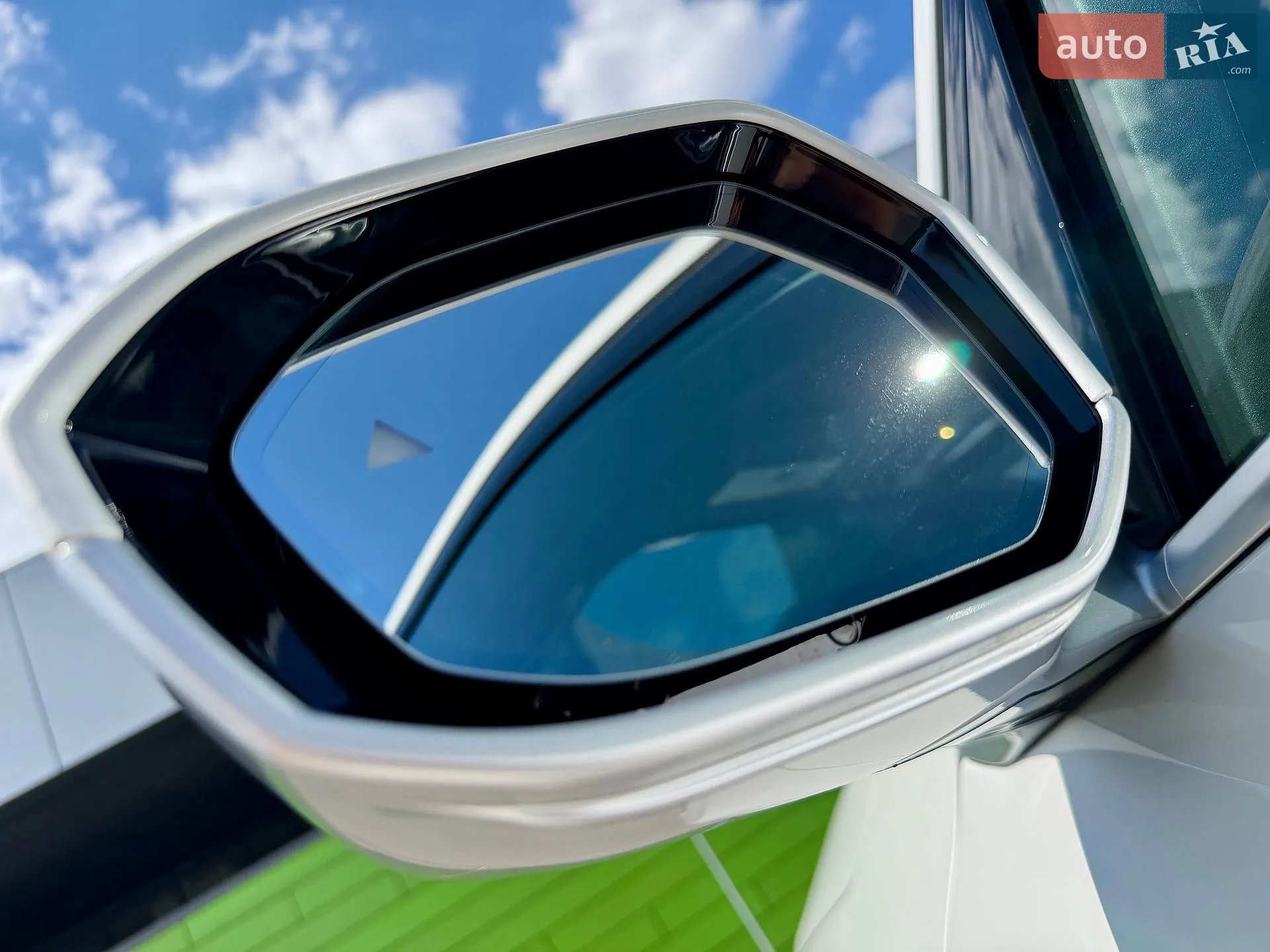 2025 BMW X3 - мініатюра 32