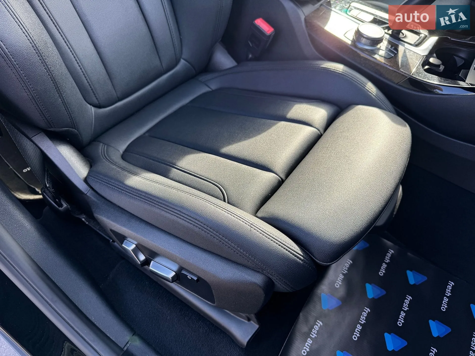 2018 BMW X3 - мініатюра 35