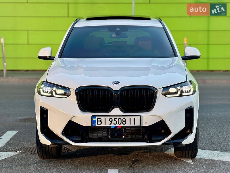 Внедорожник / Кроссовер BMW X3 2024 в Киеве