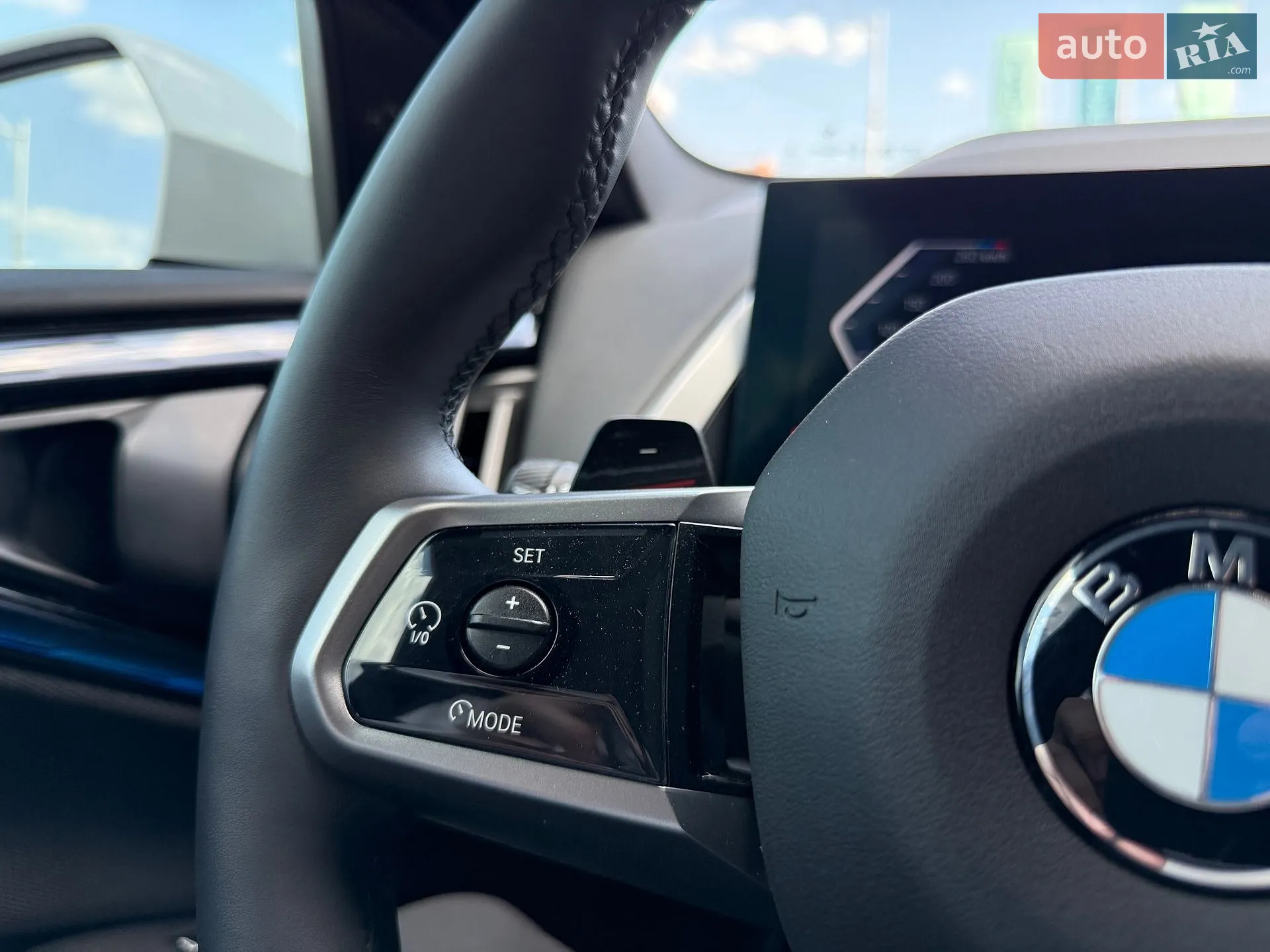 2025 BMW X3 - мініатюра 27