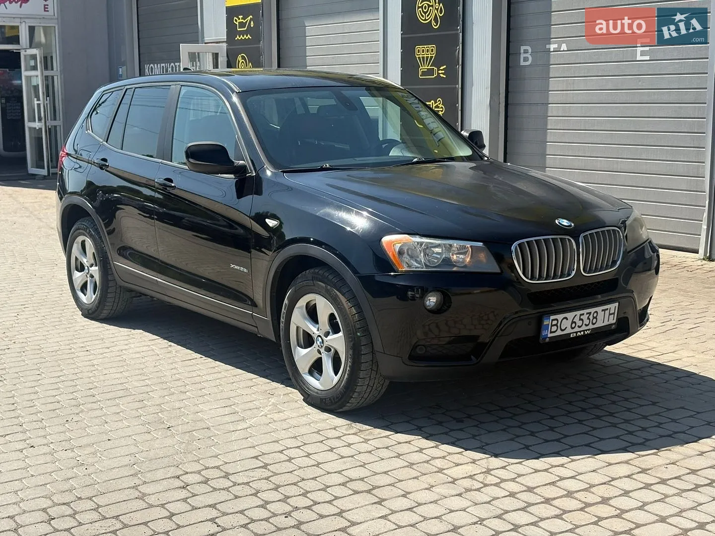 2011 BMW X3 - мініатюра 2