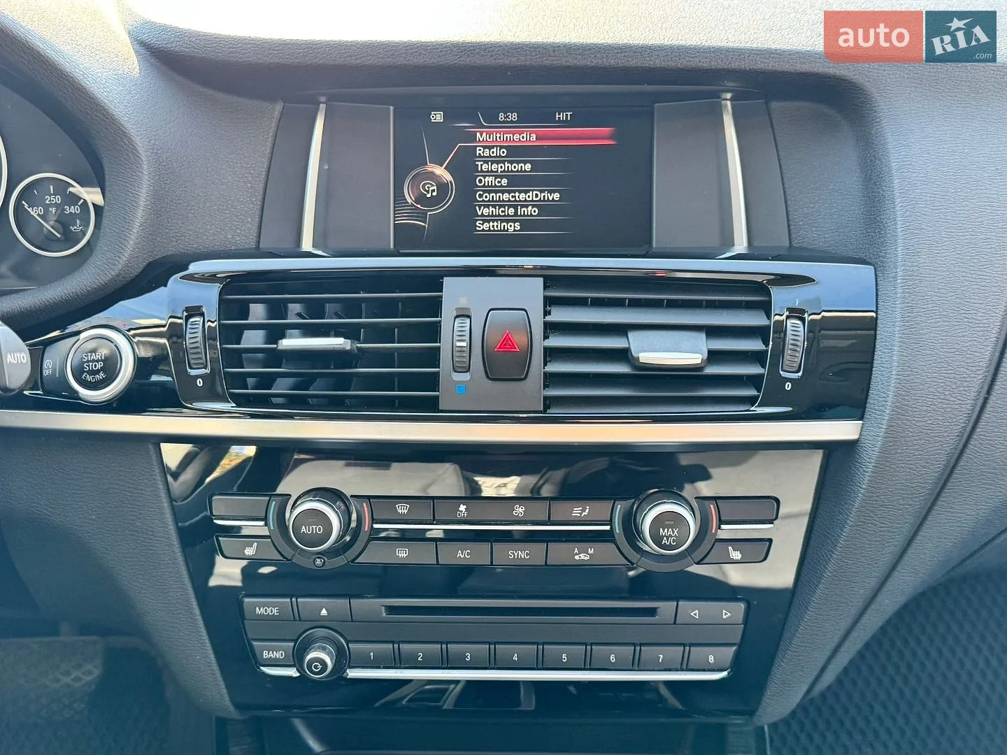 2016 BMW X3 - мініатюра 31