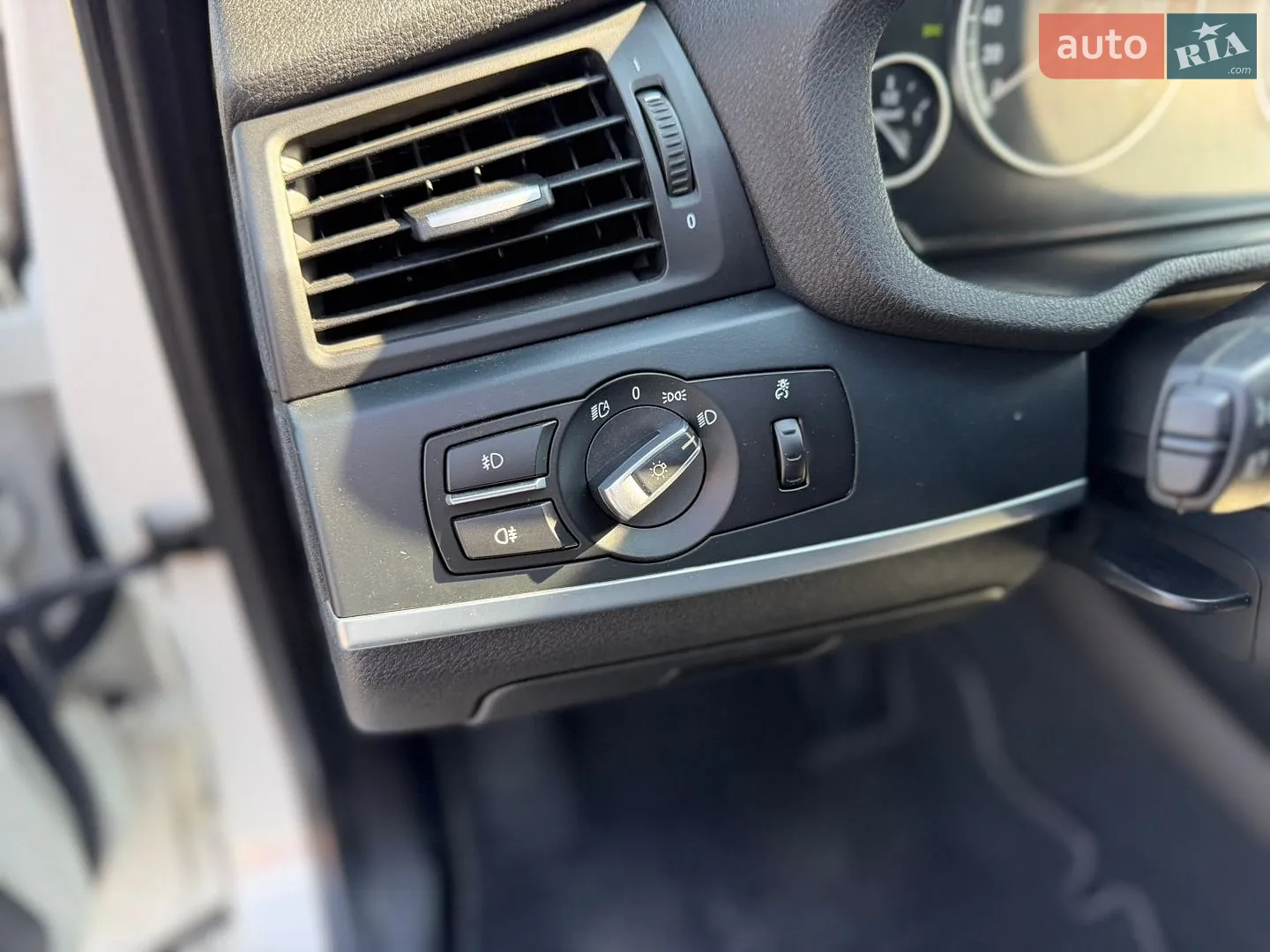 2011 BMW X3 - мініатюра 23