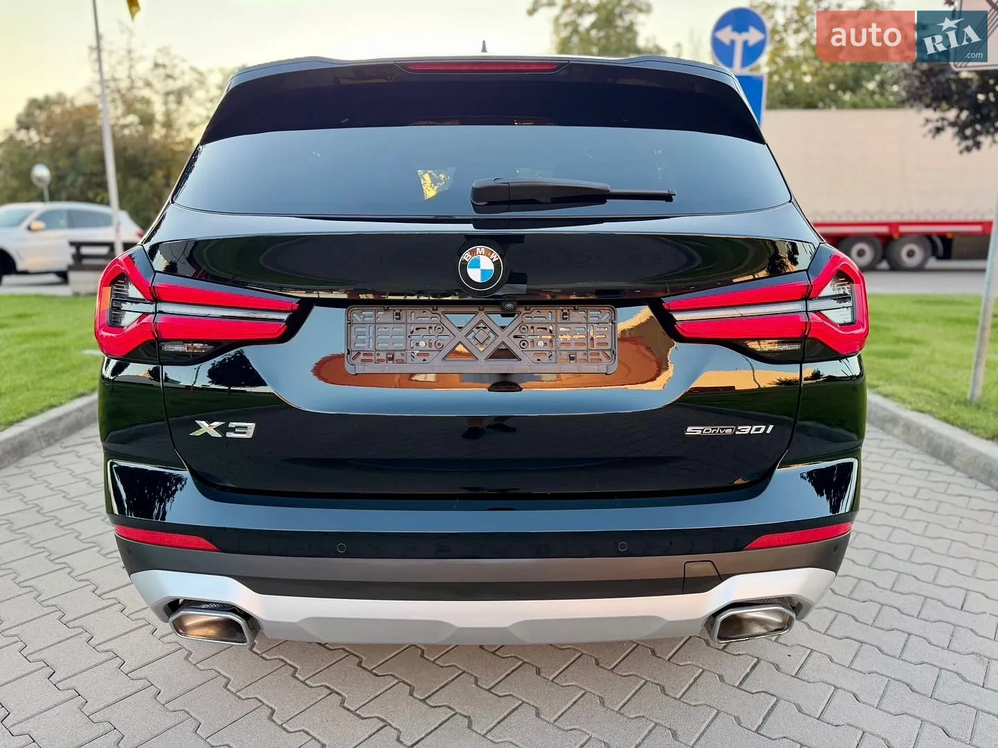 2023 BMW X3 - мініатюра 17