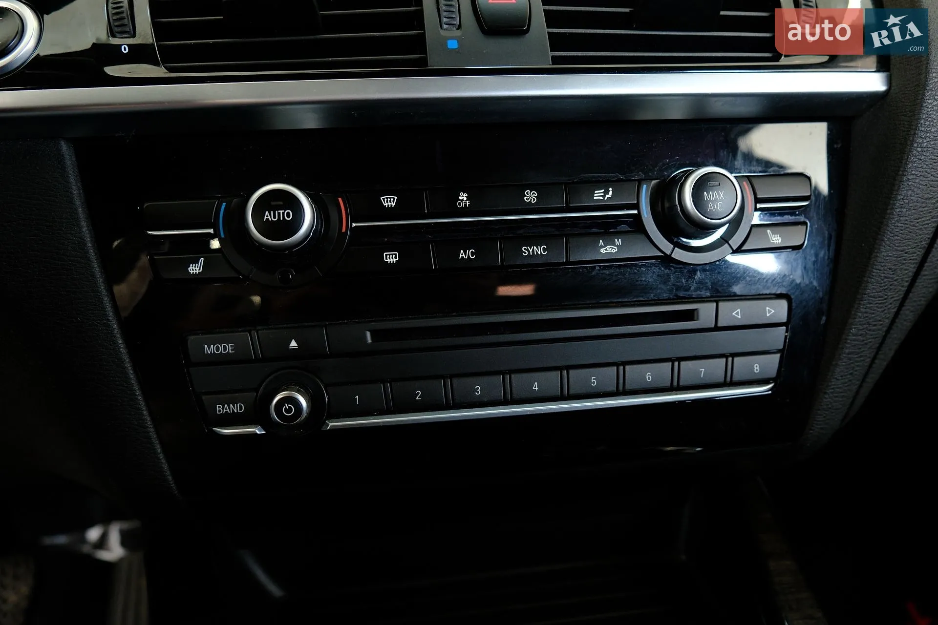 2016 BMW X3 - мініатюра 16